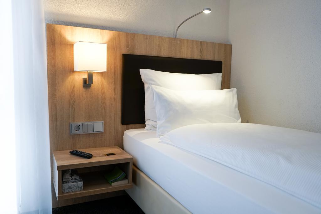 Hotel Go2Bed Weil Am Rhein - Basel Weil am Rhein Quarto foto